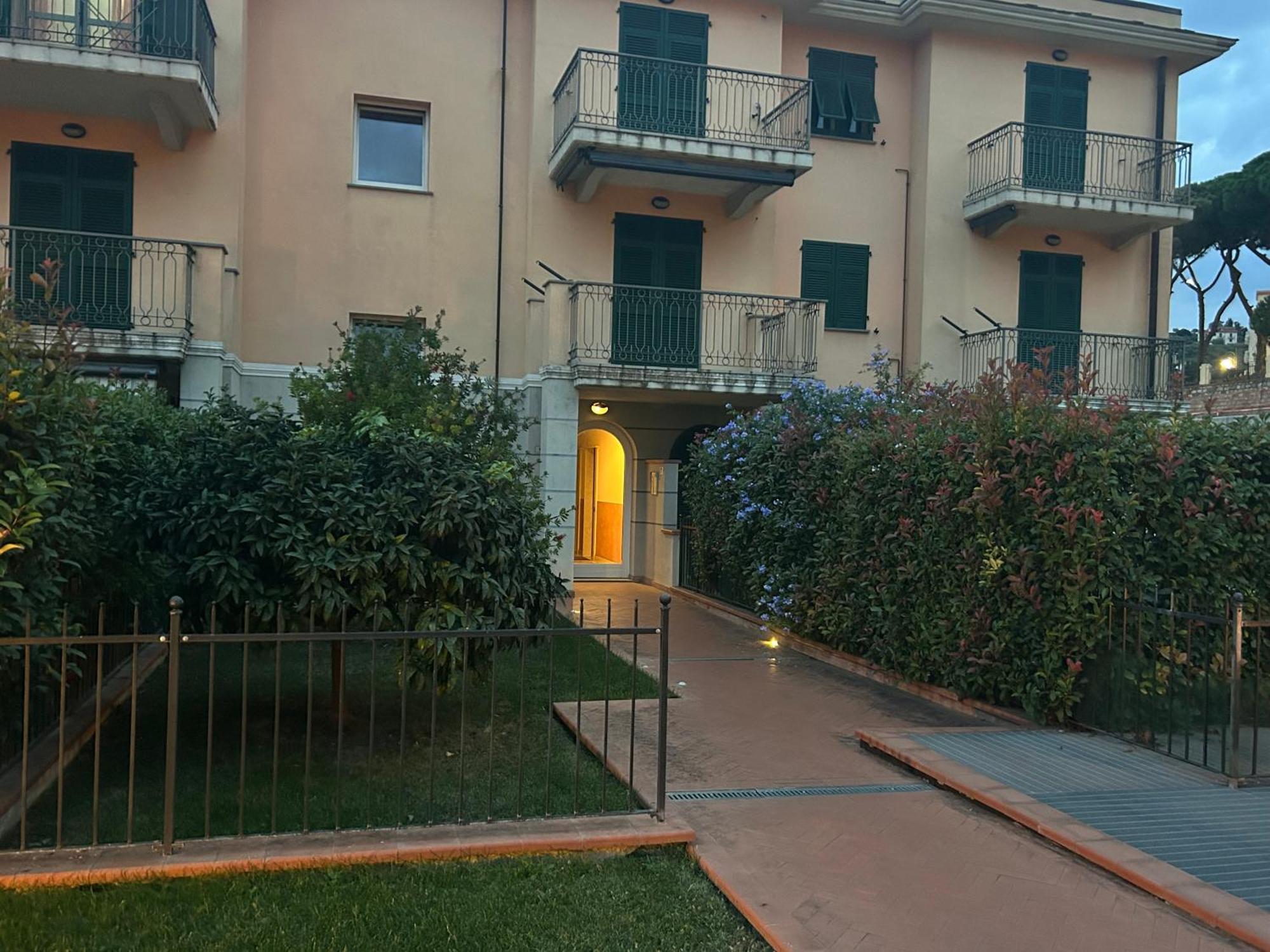 Appartamento Incantevole A 100Metri Dal Mare E Accanto Alla Pista Ciclabile Imperia Exterior photo